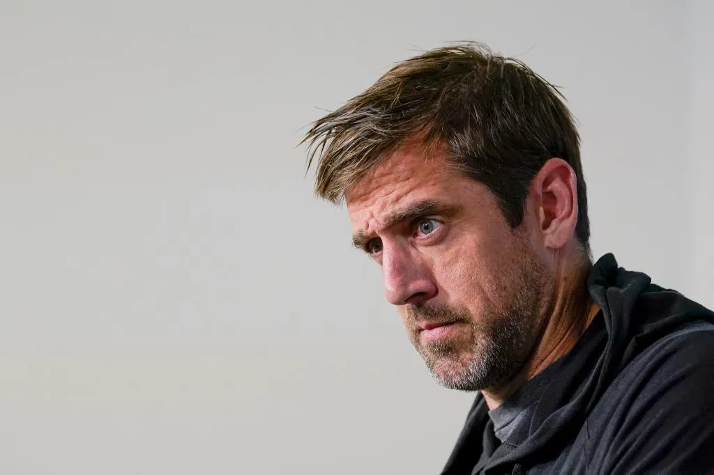Wanita misterius setuju menikahi Aaron Rodgers